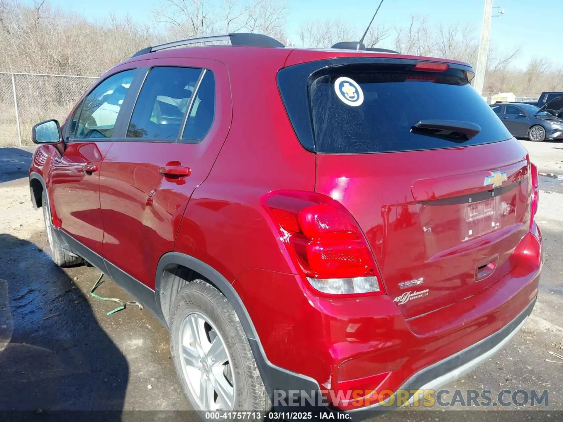 3 Photograph of a damaged car KL7CJLSM9NB568820 CHEVROLET TRAX 2022