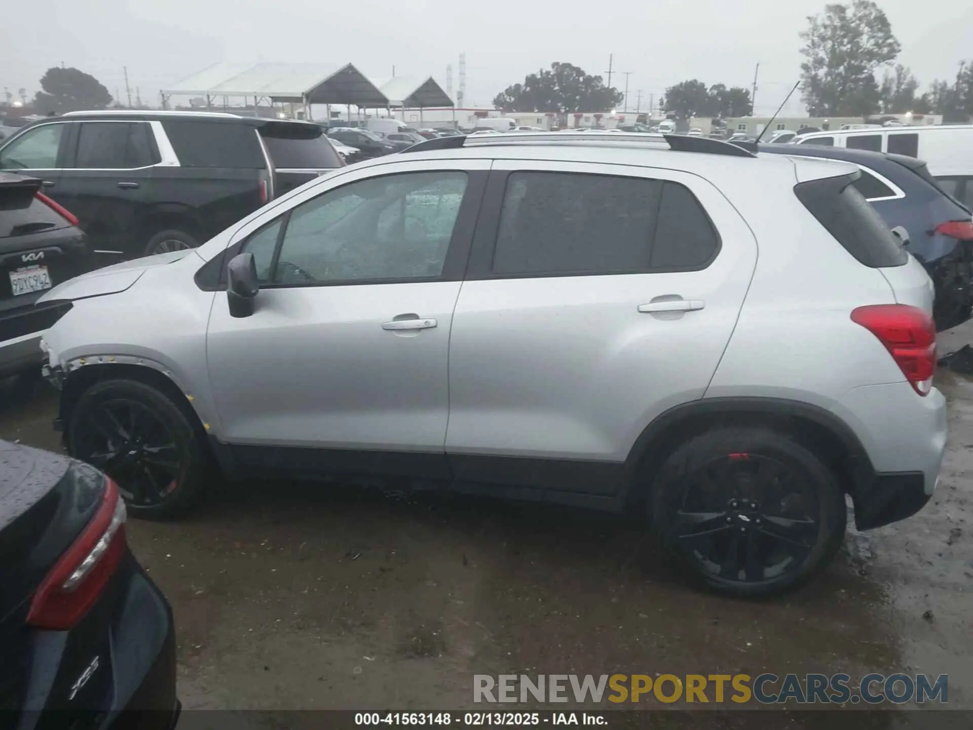 15 Photograph of a damaged car KL7CJLSMXNB552223 CHEVROLET TRAX 2022