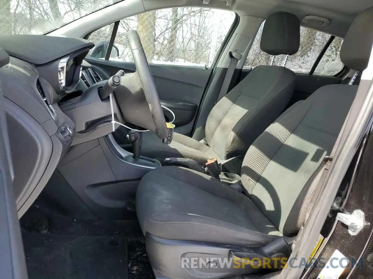 7 Photograph of a damaged car KL7CJNSM0NB516570 CHEVROLET TRAX 2022