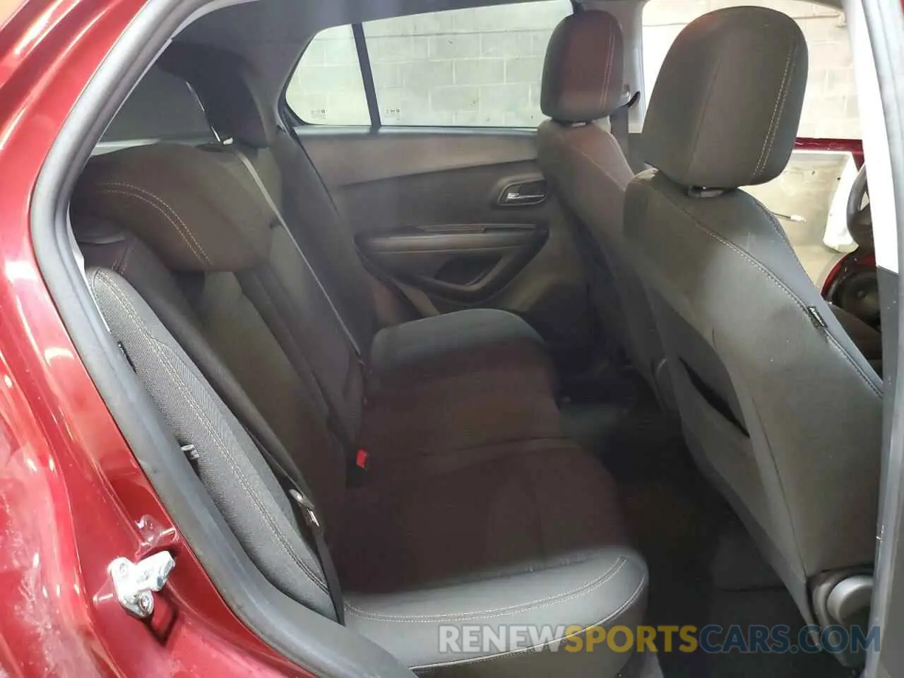 11 Photograph of a damaged car KL7CJNSM1NB502337 CHEVROLET TRAX 2022