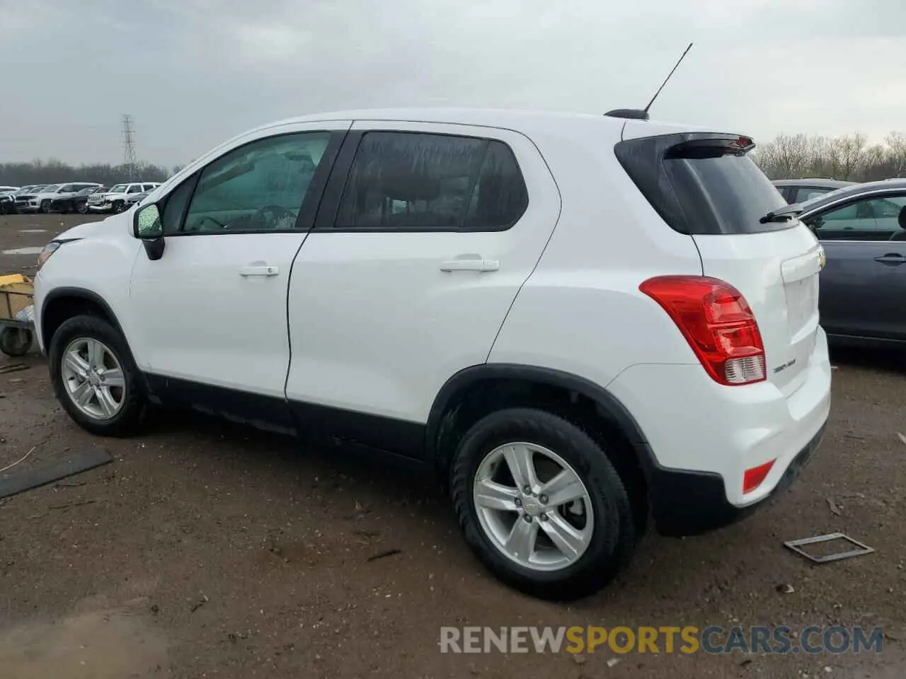 2 Photograph of a damaged car KL7CJNSM1NB547813 CHEVROLET TRAX 2022