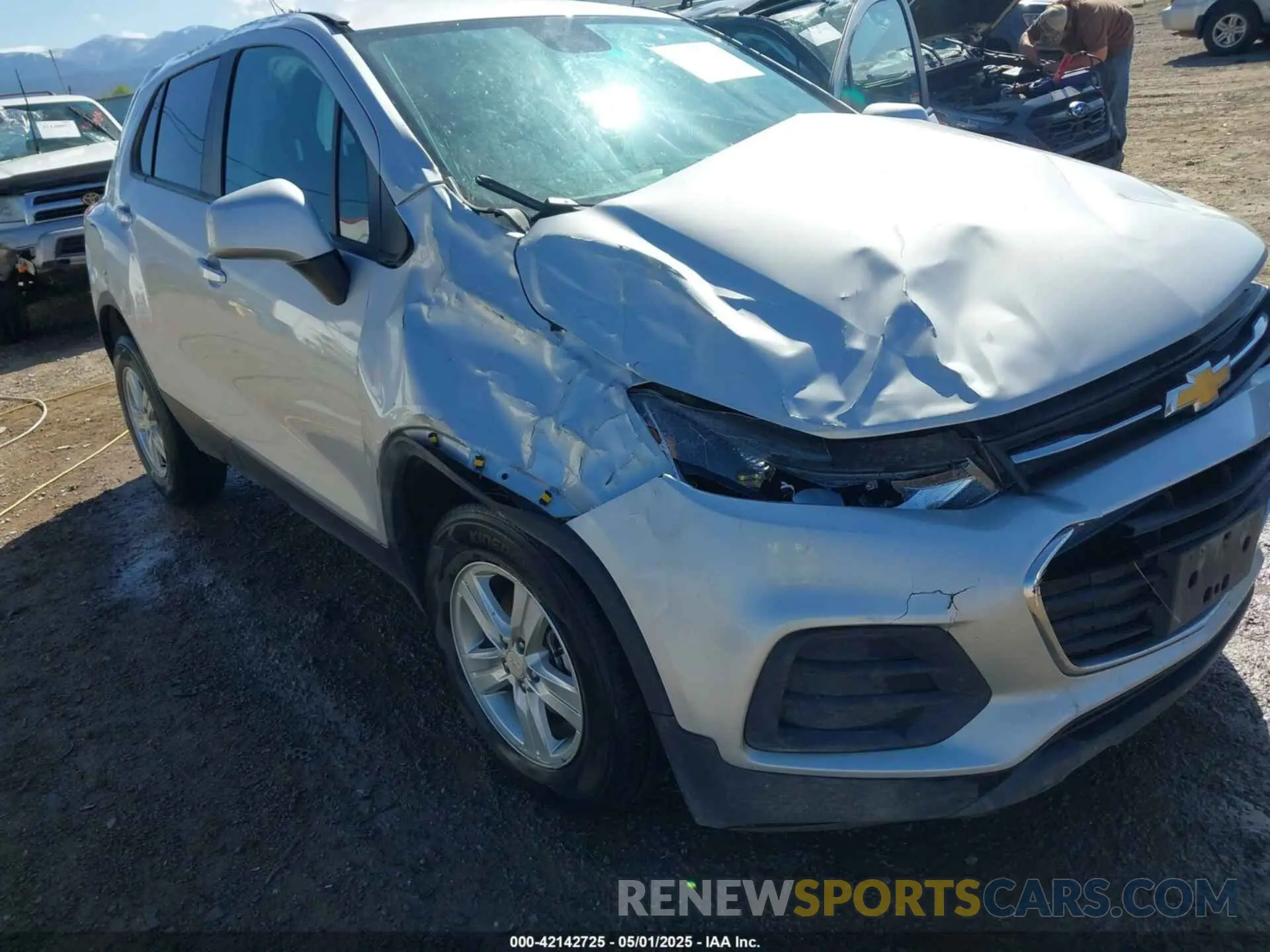6 Photograph of a damaged car KL7CJNSM1NB551540 CHEVROLET TRAX 2022