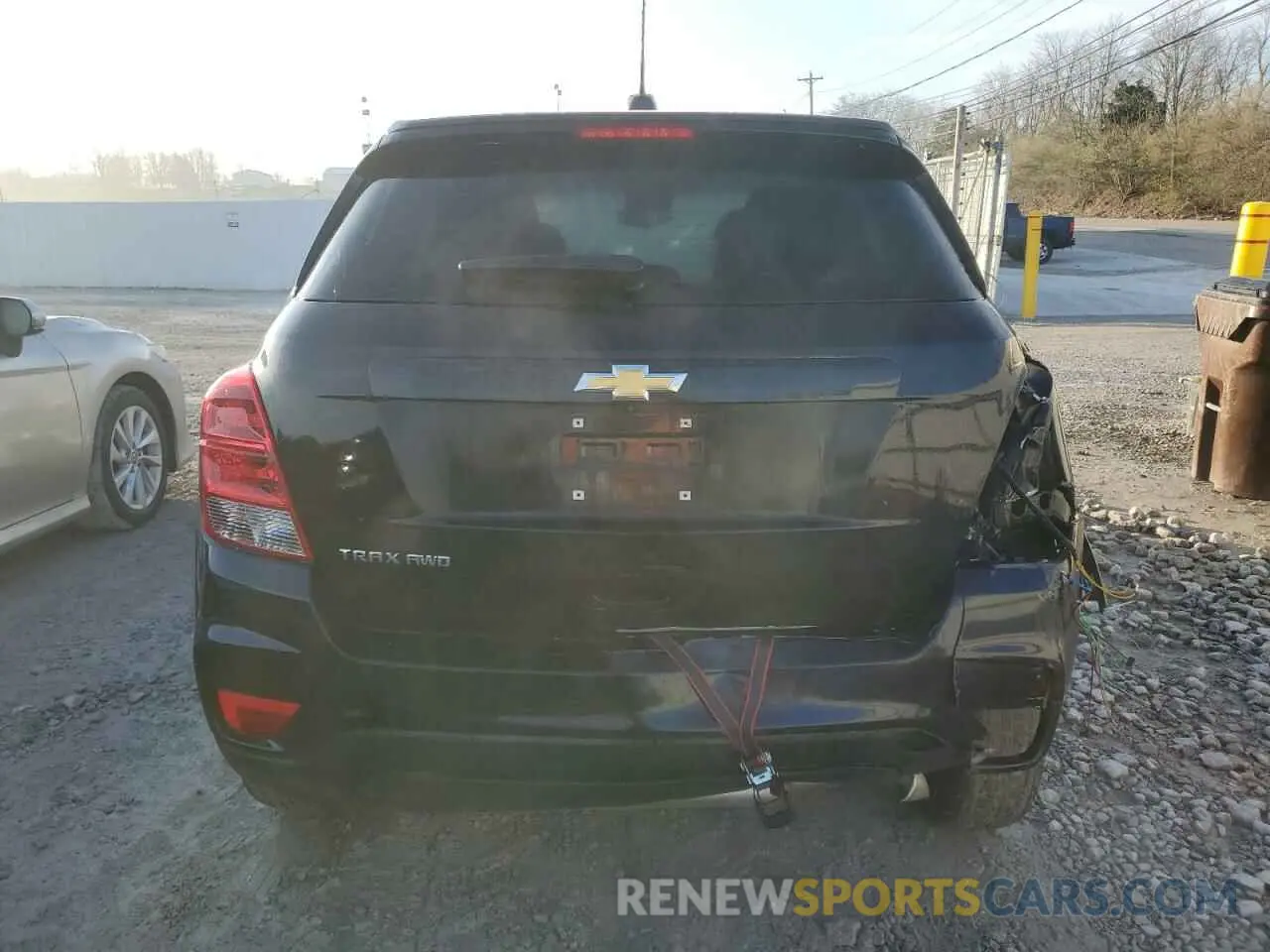 6 Photograph of a damaged car KL7CJNSM2NB502895 CHEVROLET TRAX 2022