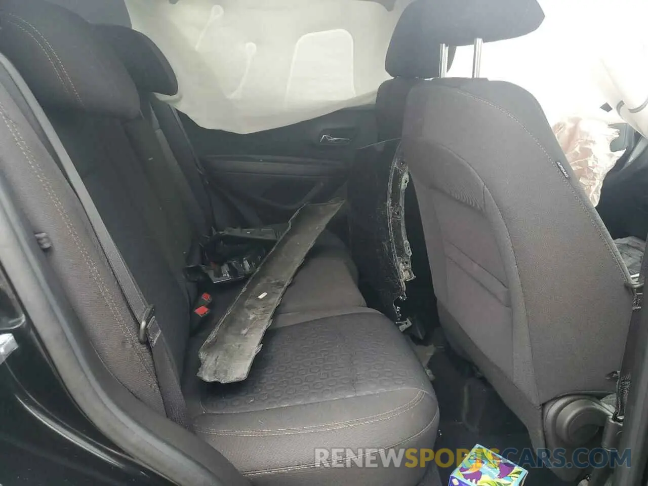 11 Photograph of a damaged car KL7CJNSM3NB551166 CHEVROLET TRAX 2022