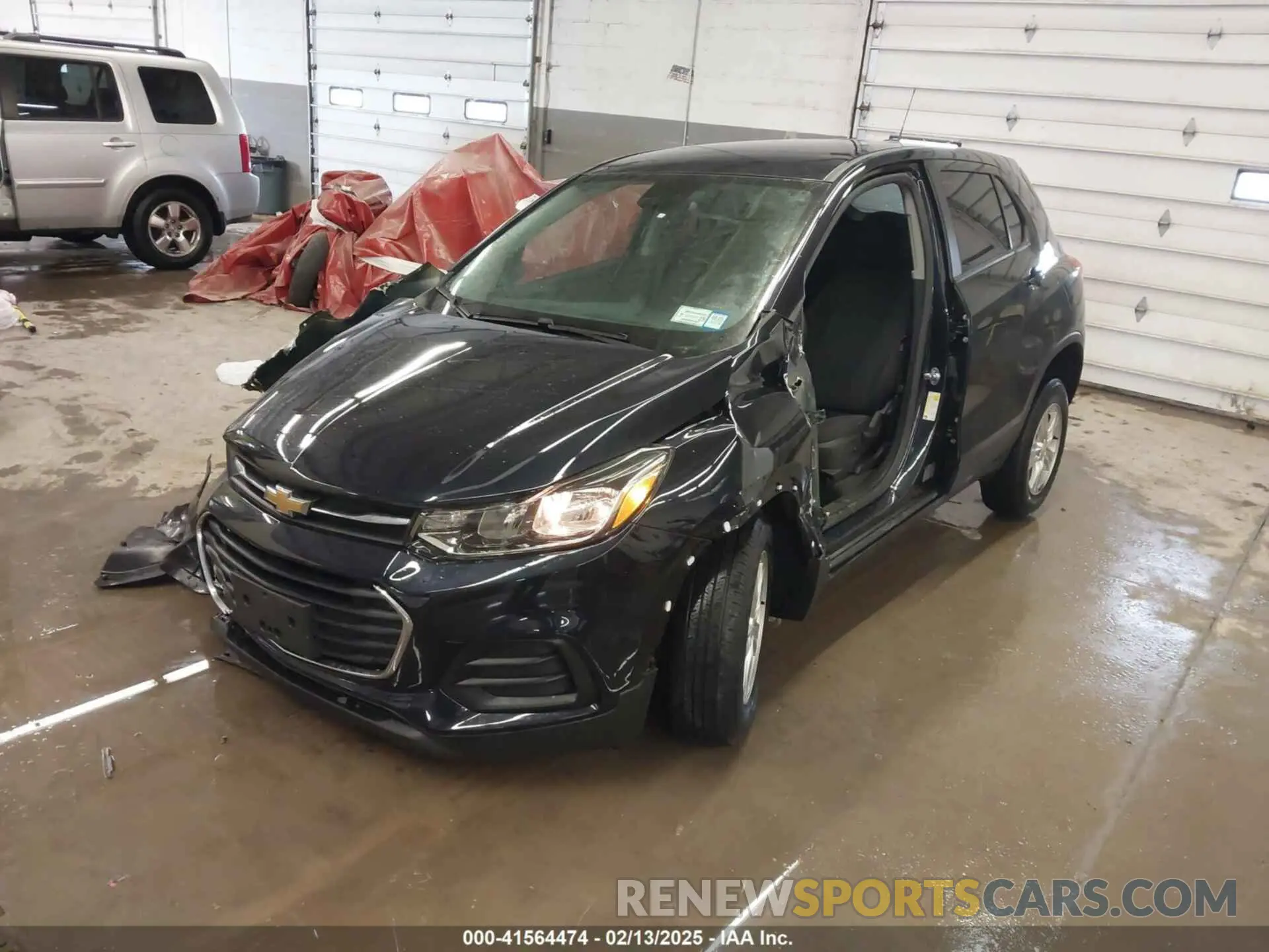 2 Photograph of a damaged car KL7CJNSM5NB503037 CHEVROLET TRAX 2022