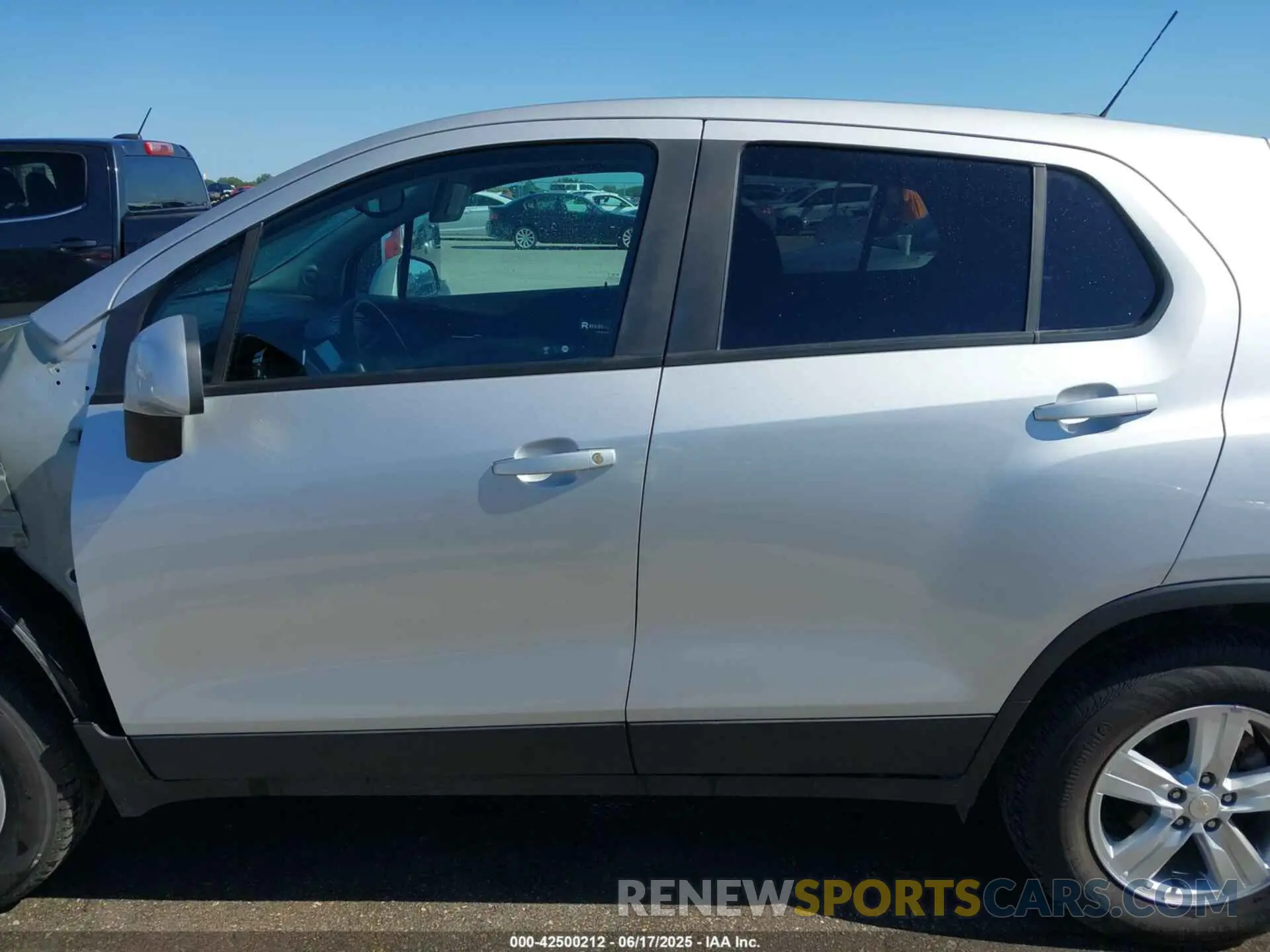 15 Photograph of a damaged car KL7CJNSM5NB503071 CHEVROLET TRAX 2022