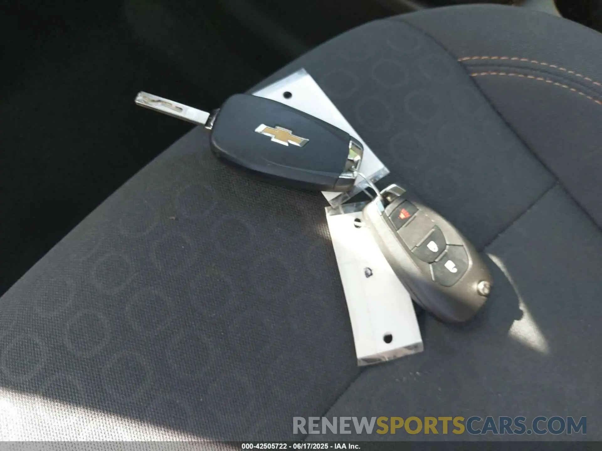 11 Photograph of a damaged car KL7CJNSM5NB511252 CHEVROLET TRAX 2022