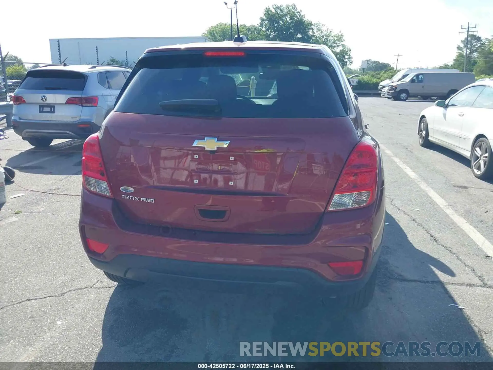 16 Photograph of a damaged car KL7CJNSM5NB511252 CHEVROLET TRAX 2022