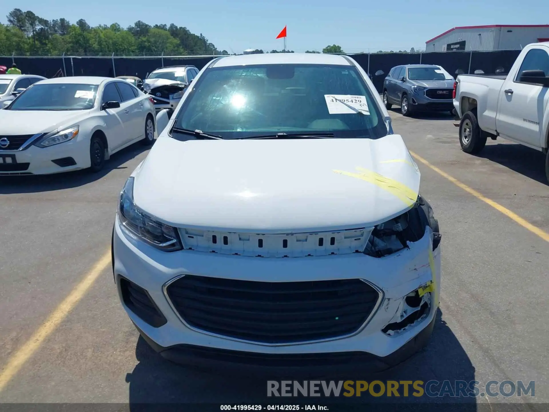 13 Photograph of a damaged car KL7CJNSM5NB544459 CHEVROLET TRAX 2022