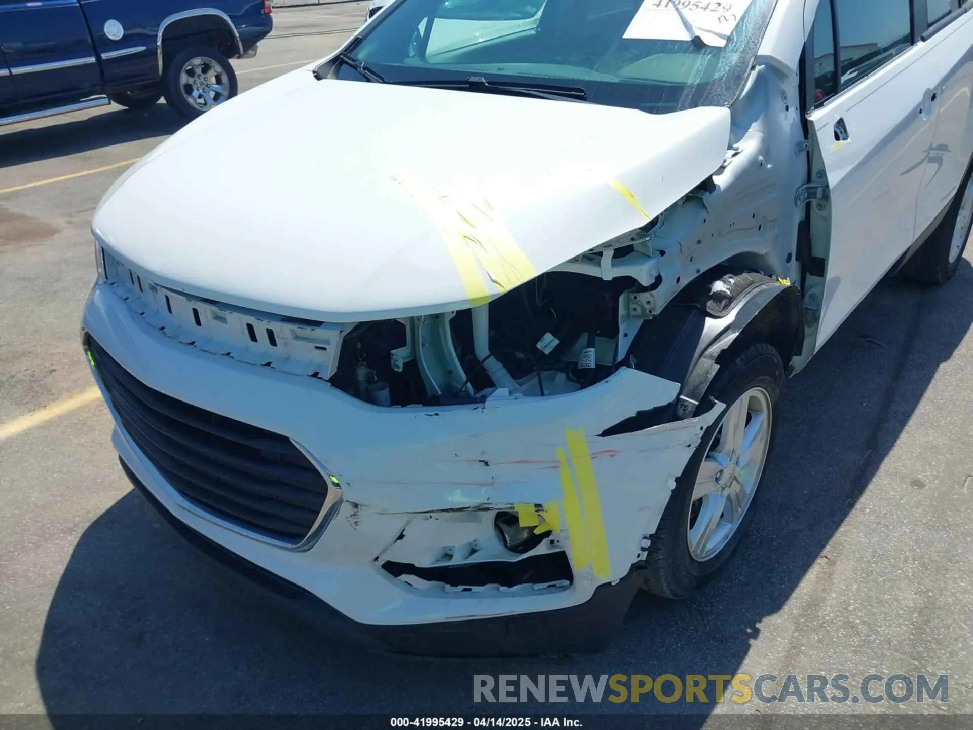 6 Photograph of a damaged car KL7CJNSM5NB544459 CHEVROLET TRAX 2022