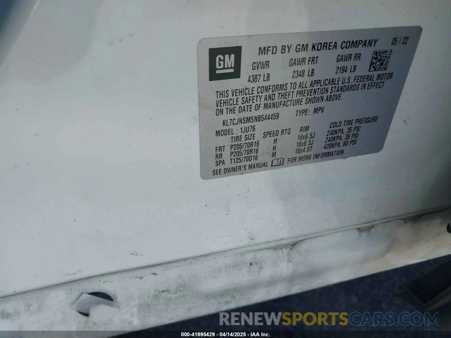 9 Photograph of a damaged car KL7CJNSM5NB544459 CHEVROLET TRAX 2022