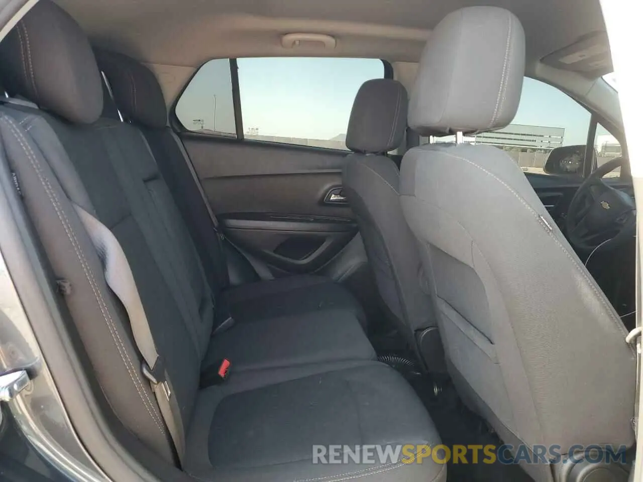 10 Photograph of a damaged car KL7CJNSM8NB507776 CHEVROLET TRAX 2022