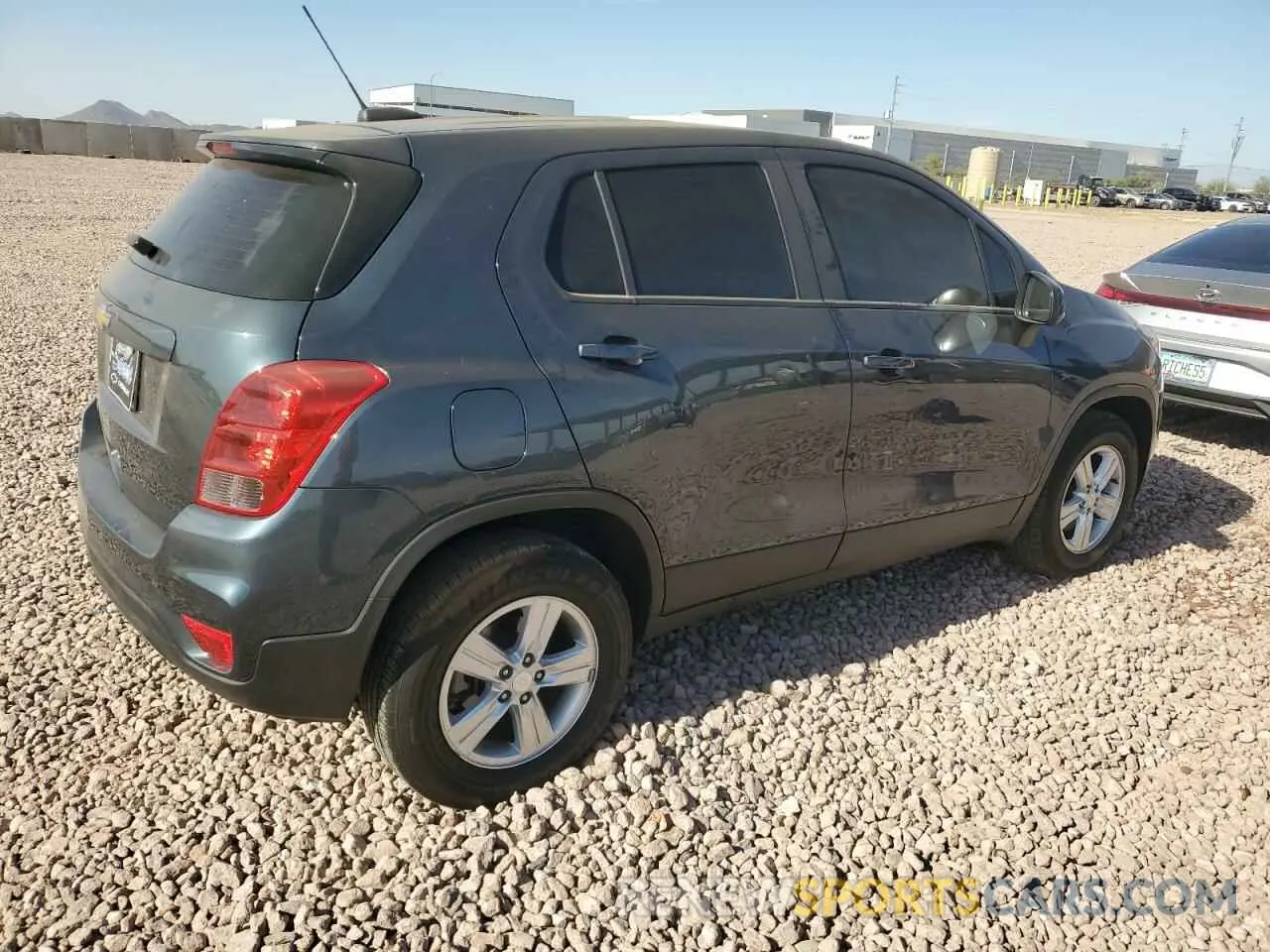 3 Photograph of a damaged car KL7CJNSM8NB507776 CHEVROLET TRAX 2022