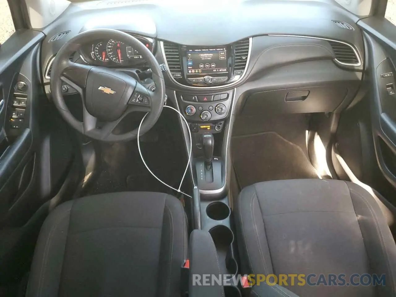 8 Photograph of a damaged car KL7CJNSM8NB507776 CHEVROLET TRAX 2022