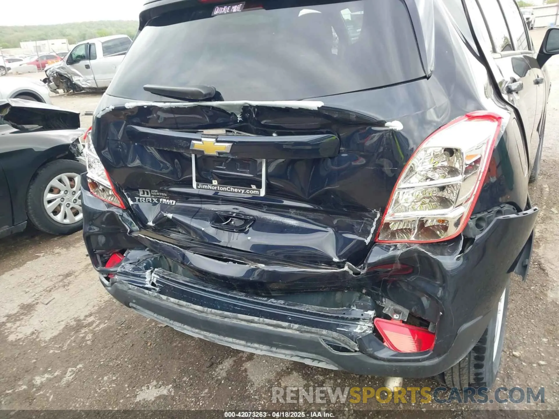 12 Photograph of a damaged car KL7CJNSMXNB503258 CHEVROLET TRAX 2022