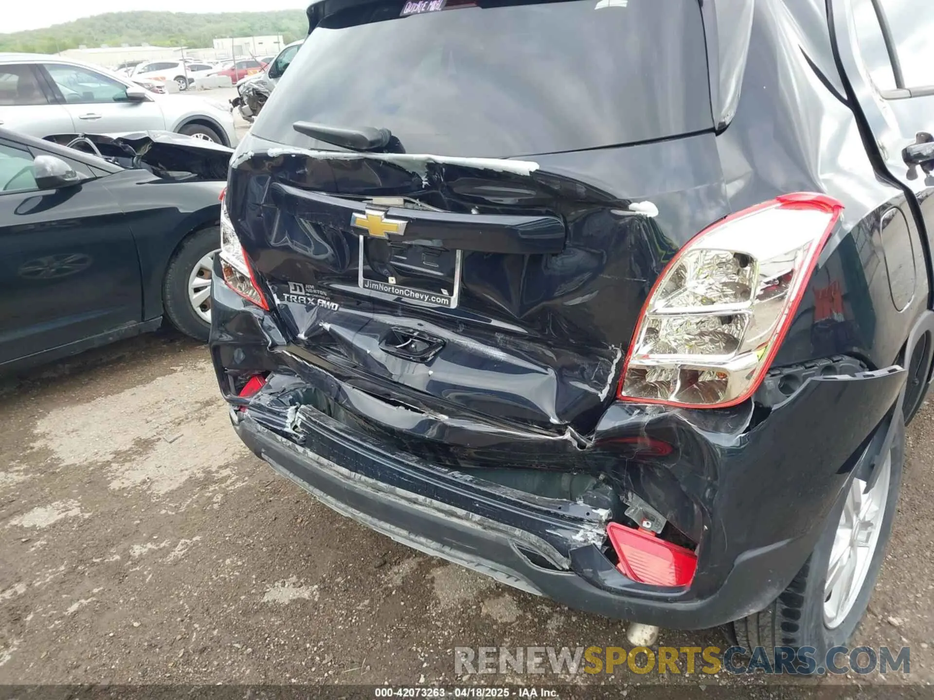6 Photograph of a damaged car KL7CJNSMXNB503258 CHEVROLET TRAX 2022