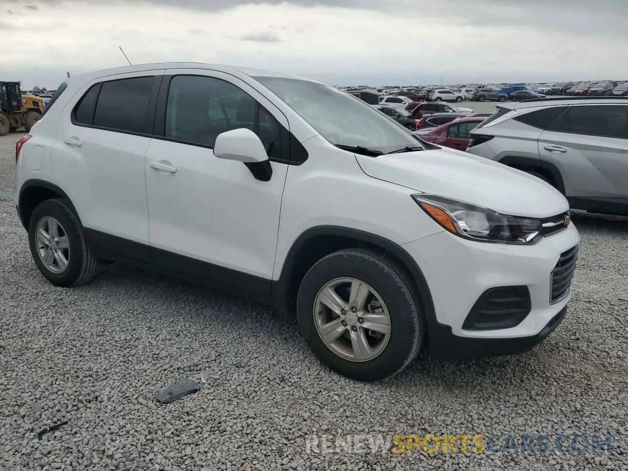 4 Photograph of a damaged car KL7CJNSMXNB545266 CHEVROLET TRAX 2022