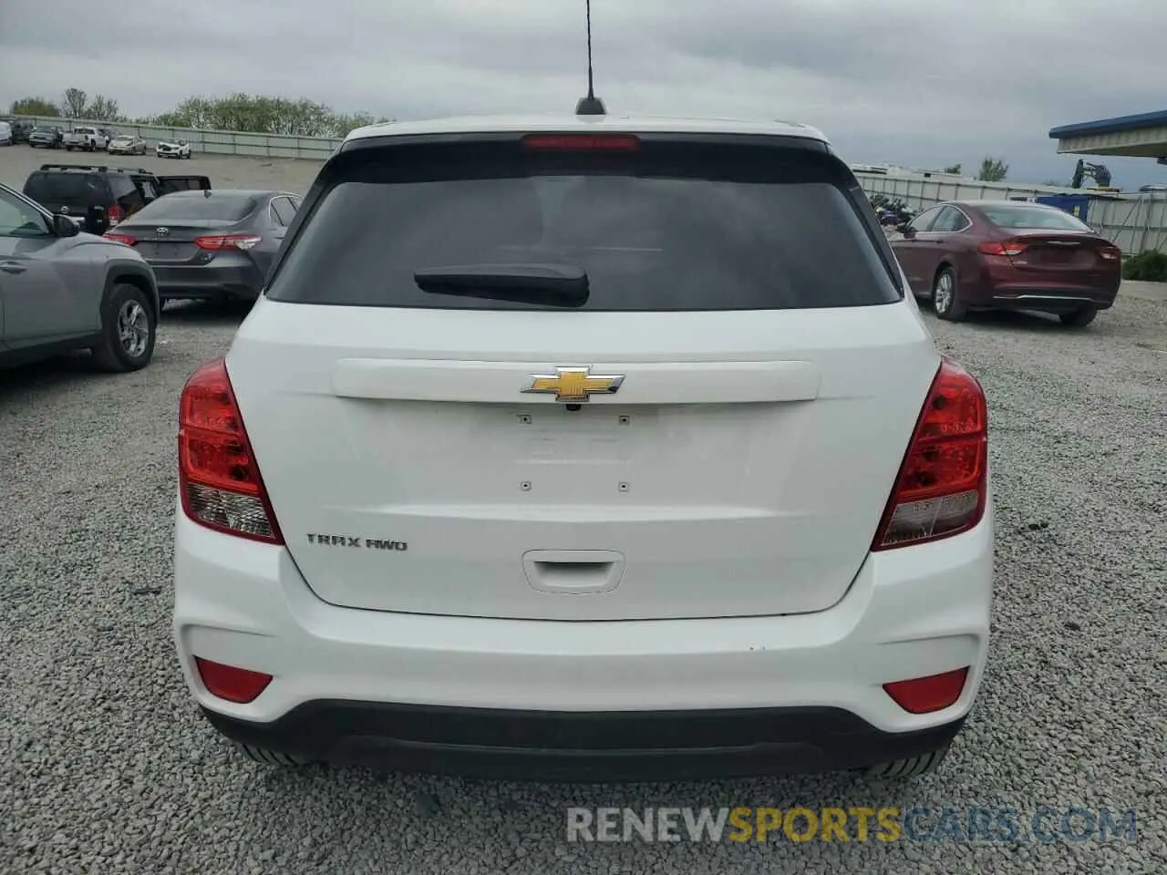 6 Photograph of a damaged car KL7CJNSMXNB545266 CHEVROLET TRAX 2022