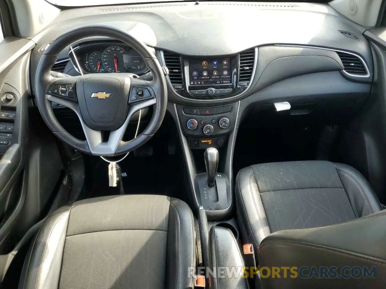 8 Photograph of a damaged car KL7CJPSM0NB516404 CHEVROLET TRAX 2022
