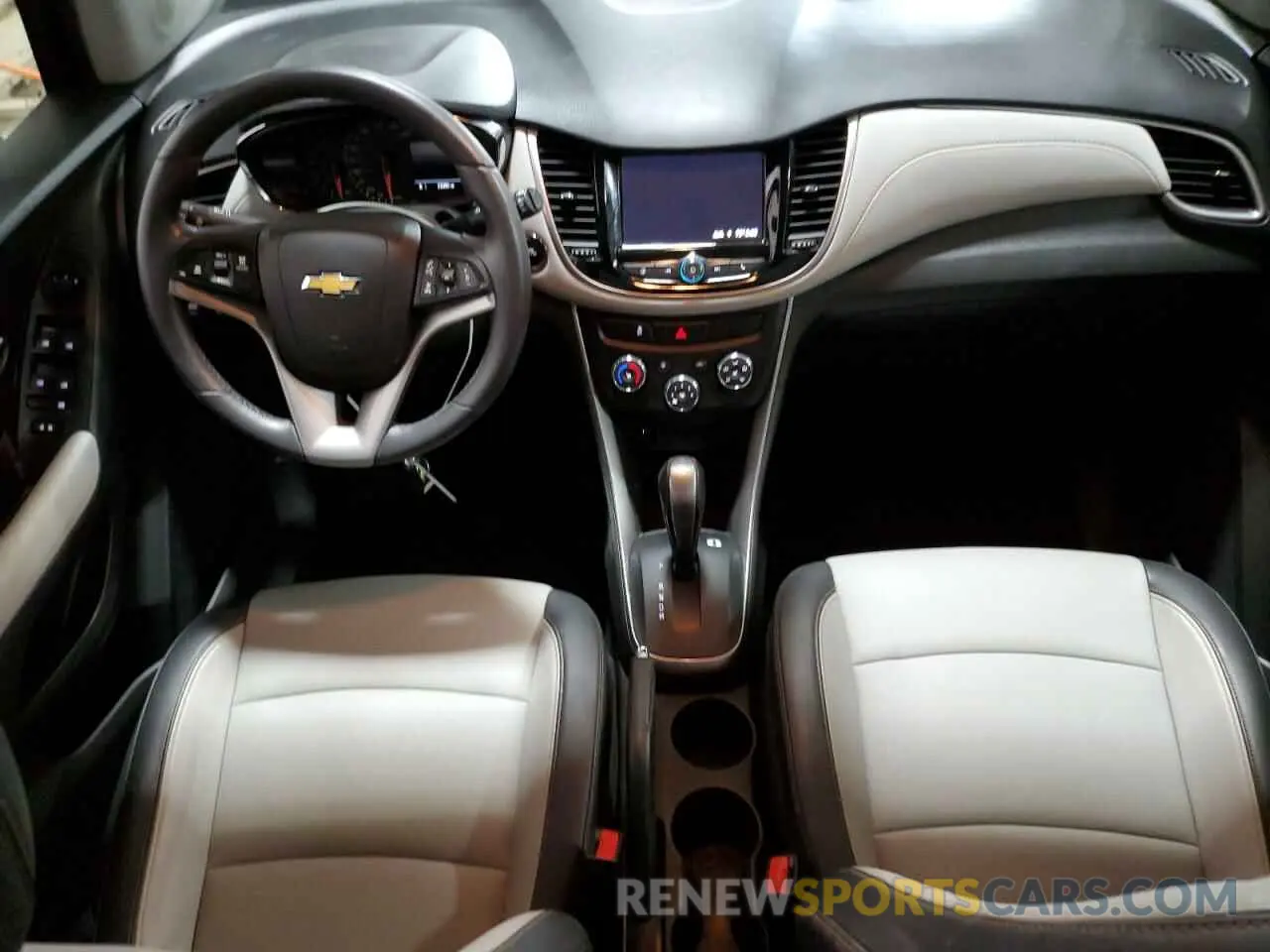 8 Photograph of a damaged car KL7CJPSM0NB533199 CHEVROLET TRAX 2022