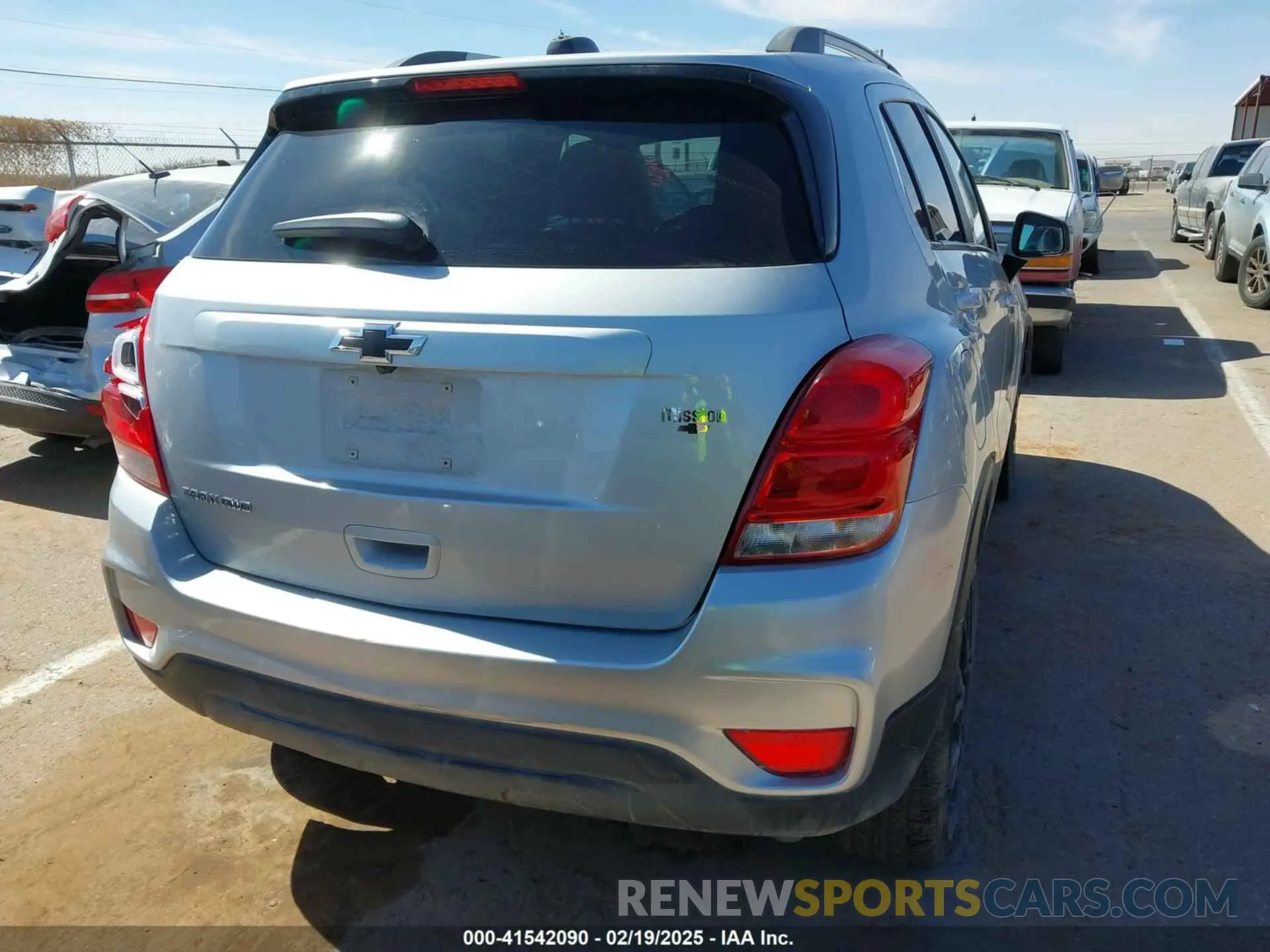 16 Photograph of a damaged car KL7CJPSM0NB561407 CHEVROLET TRAX 2022