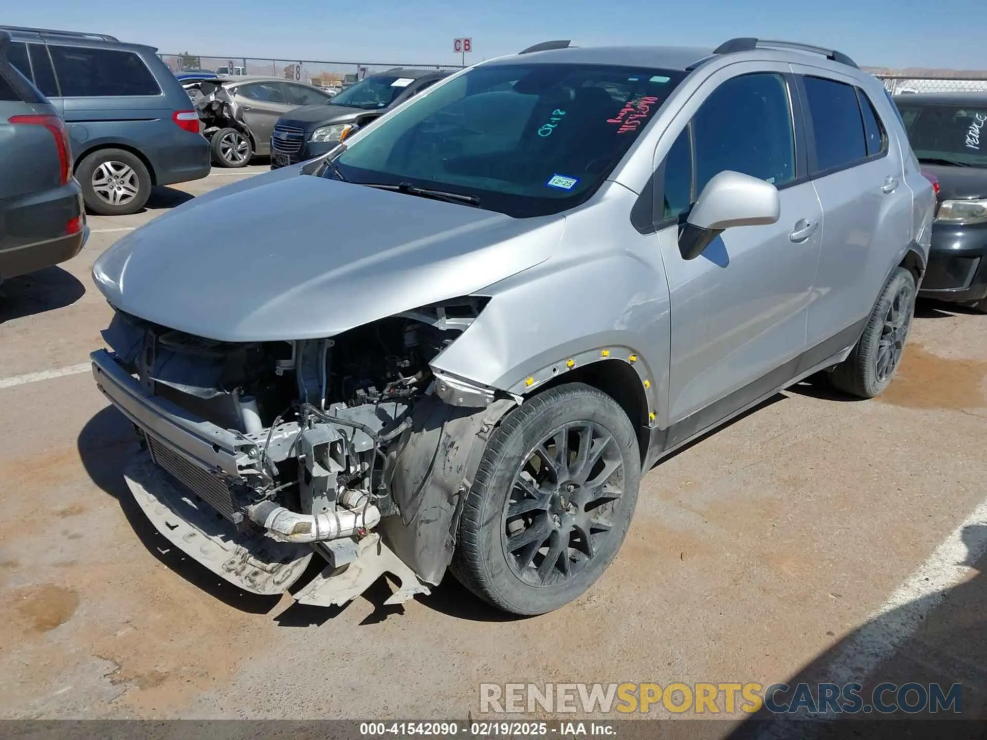 2 Photograph of a damaged car KL7CJPSM0NB561407 CHEVROLET TRAX 2022
