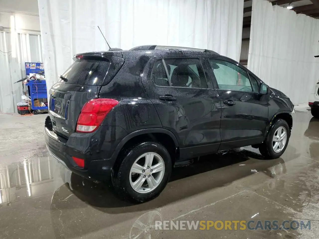 3 Photograph of a damaged car KL7CJPSM0NB565926 CHEVROLET TRAX 2022