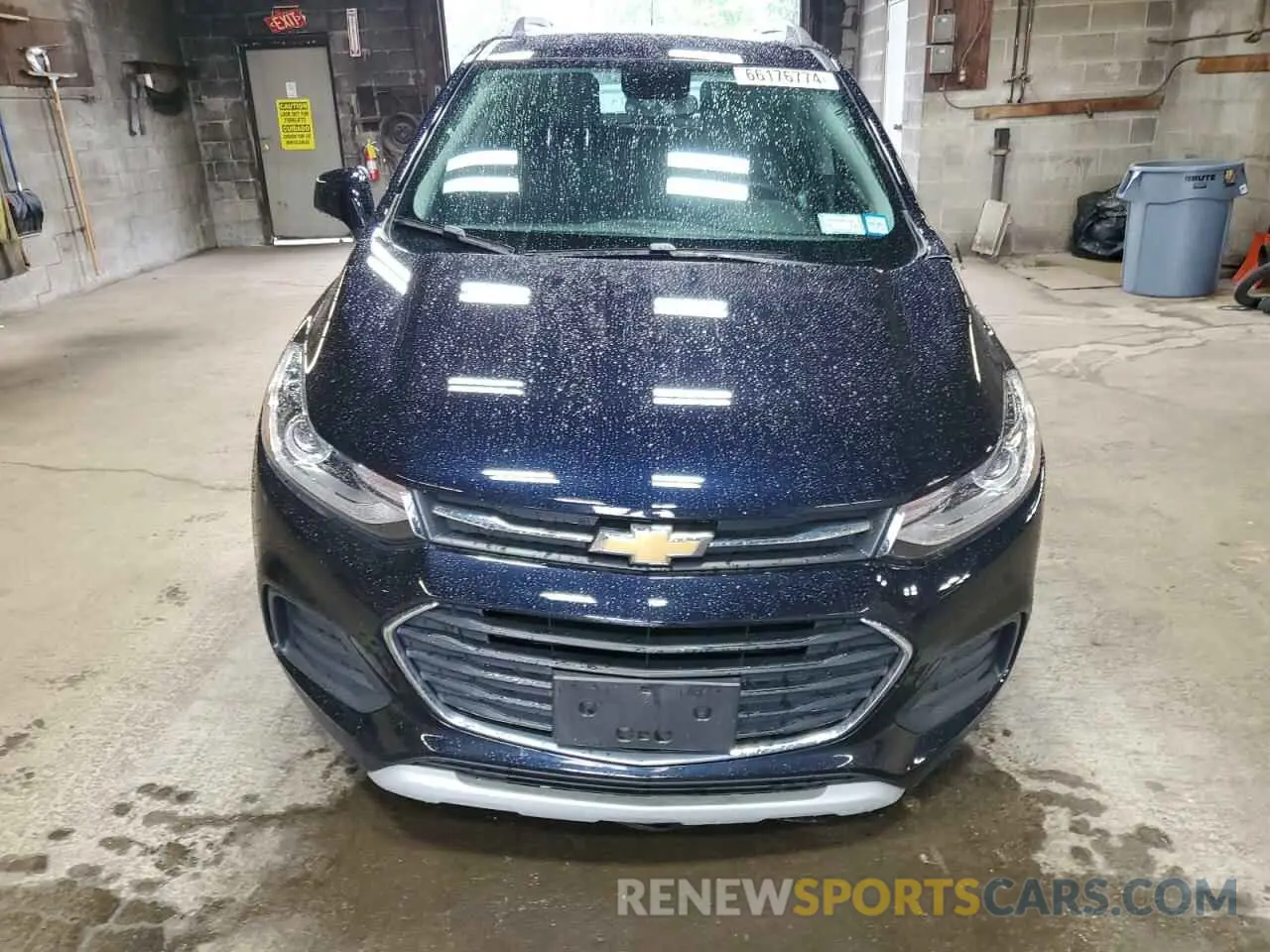 5 Photograph of a damaged car KL7CJPSM1NB510465 CHEVROLET TRAX 2022