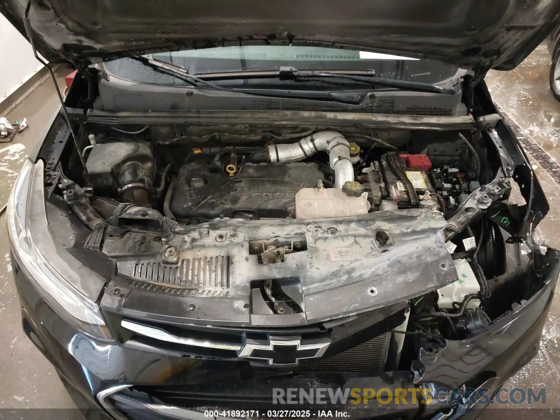 10 Photograph of a damaged car KL7CJPSM1NB523989 CHEVROLET TRAX 2022
