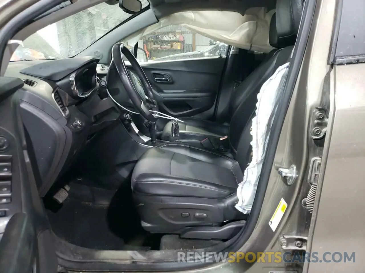 7 Photograph of a damaged car KL7CJPSM1NB530439 CHEVROLET TRAX 2022
