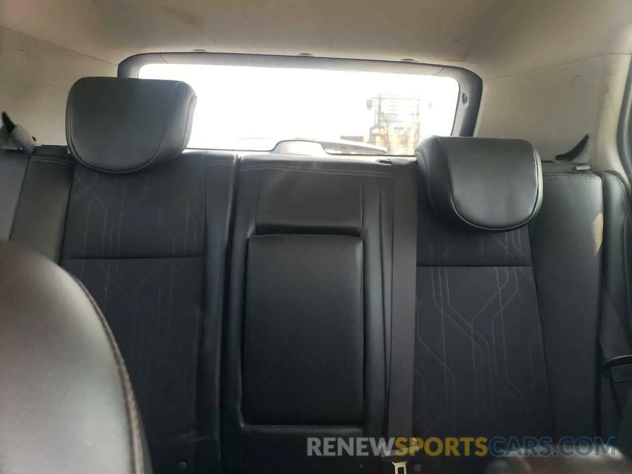 10 Photograph of a damaged car KL7CJPSM2NB512760 CHEVROLET TRAX 2022