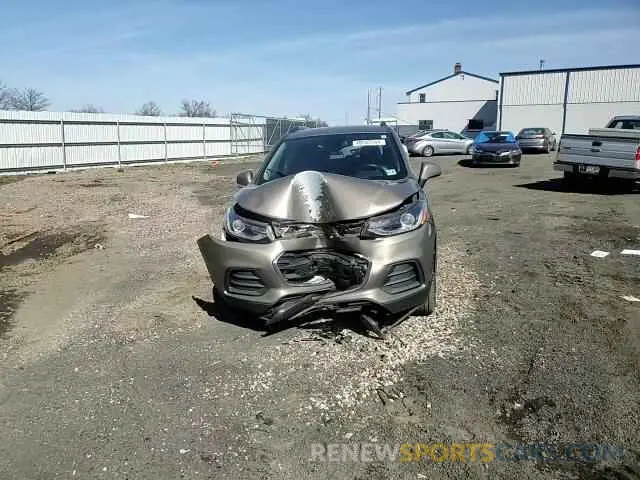 10 Photograph of a damaged car KL7CJPSM2NB530112 CHEVROLET TRAX 2022
