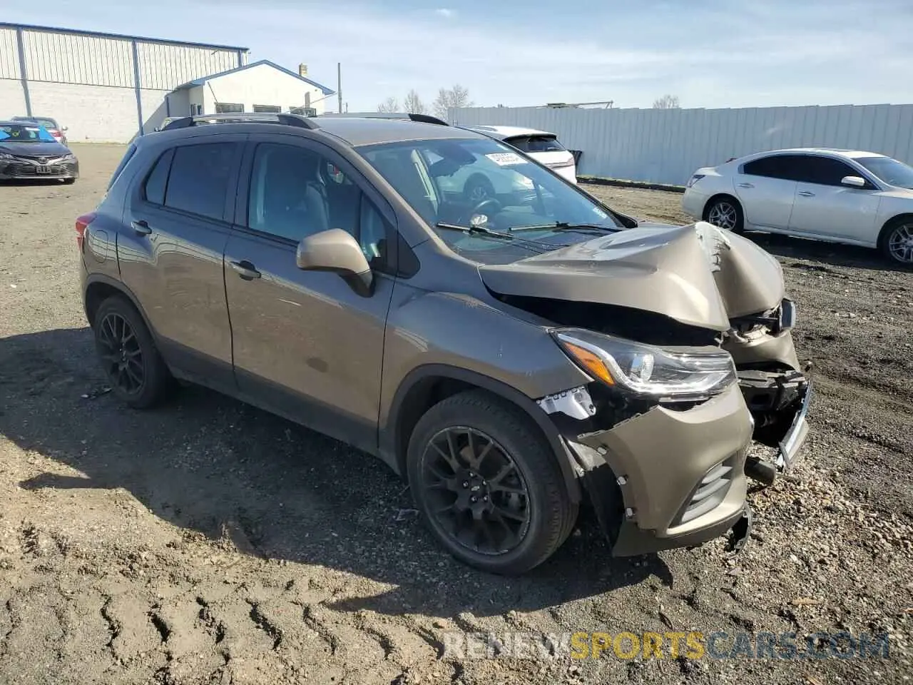 4 Photograph of a damaged car KL7CJPSM2NB530112 CHEVROLET TRAX 2022