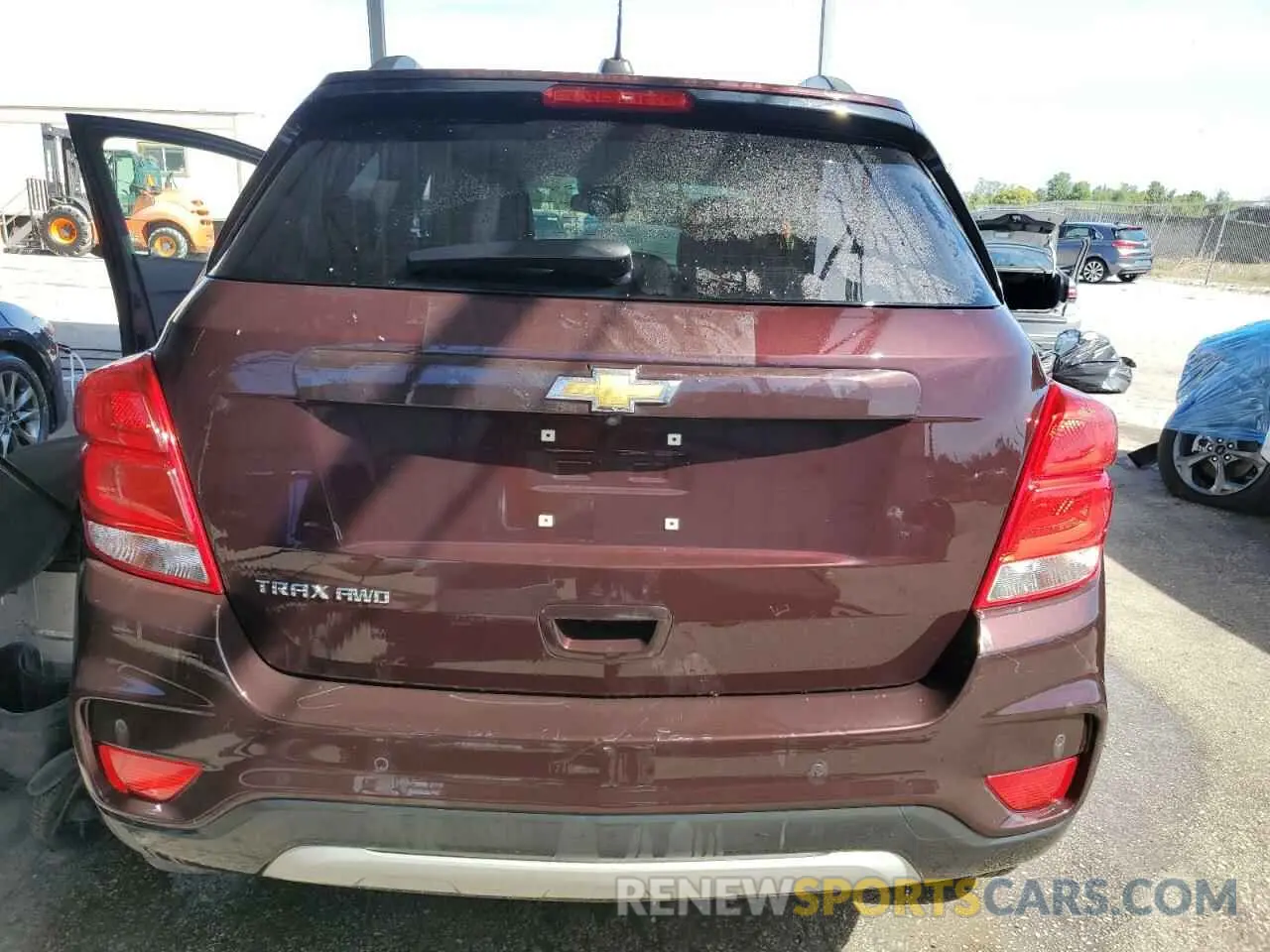 6 Photograph of a damaged car KL7CJPSM2NB540915 CHEVROLET TRAX 2022
