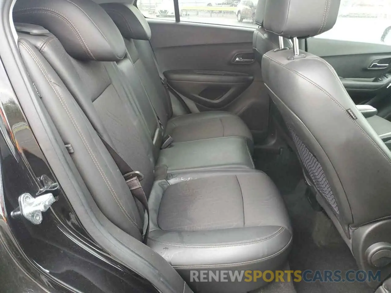 10 Photograph of a damaged car KL7CJPSM3NB536467 CHEVROLET TRAX 2022