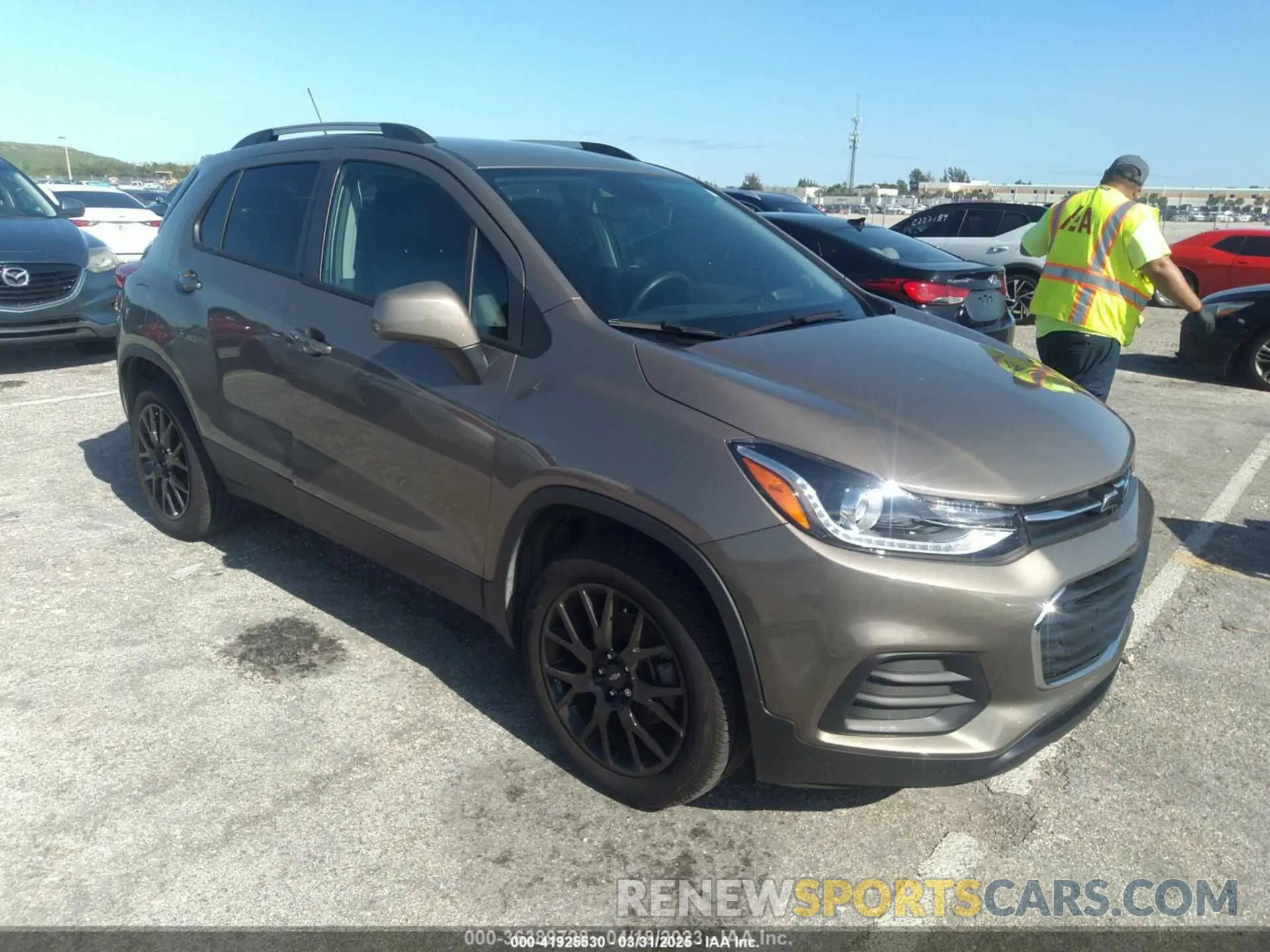 1 Photograph of a damaged car KL7CJPSM3NB542396 CHEVROLET TRAX 2022