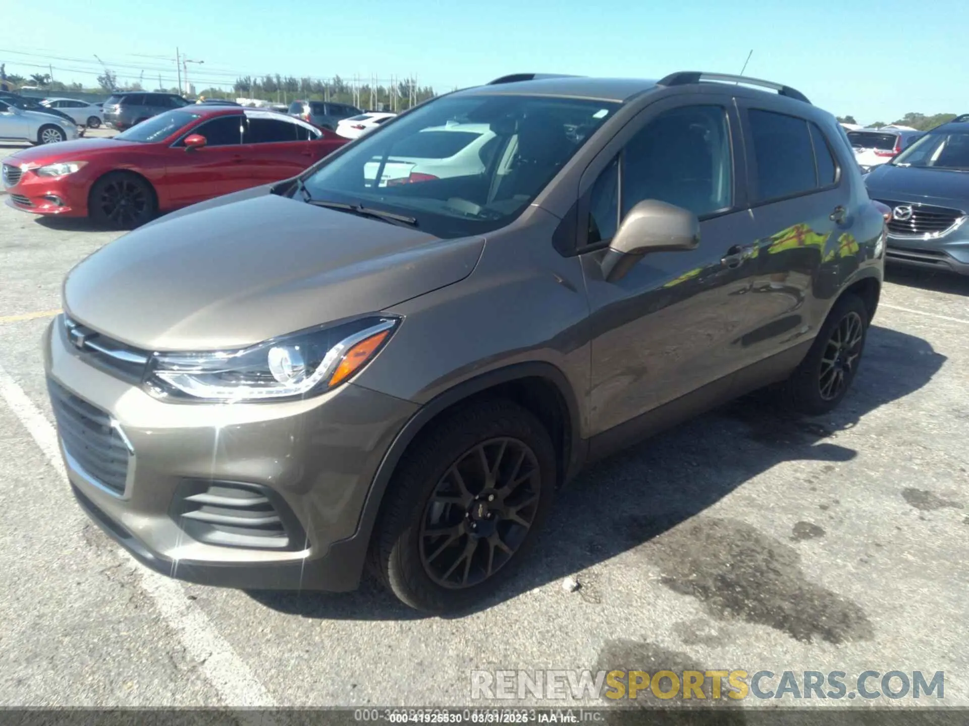 2 Photograph of a damaged car KL7CJPSM3NB542396 CHEVROLET TRAX 2022