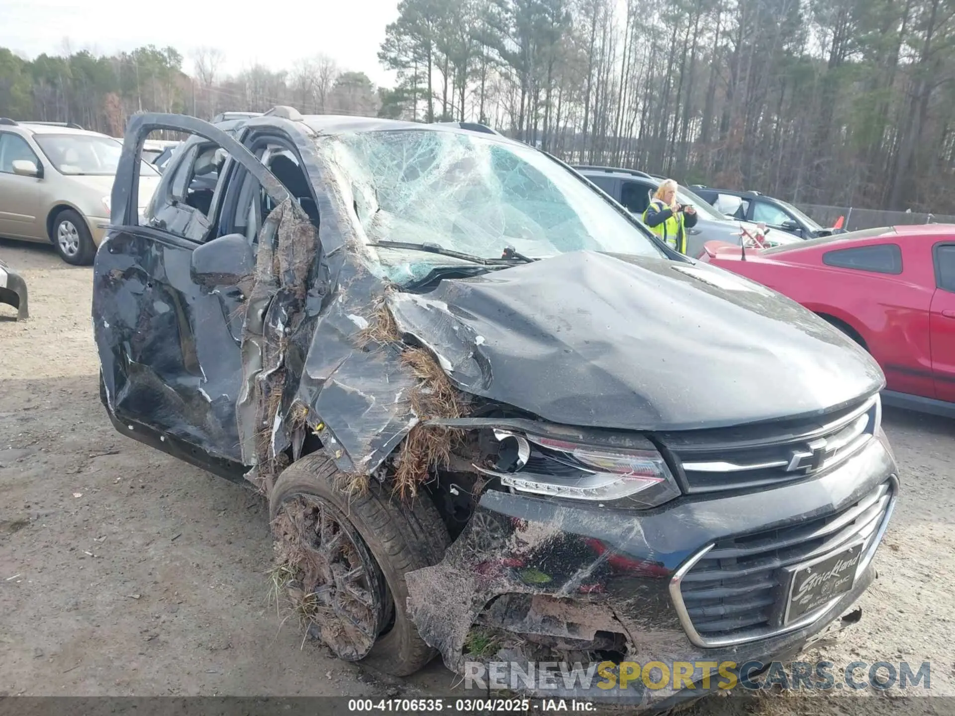 1 Photograph of a damaged car KL7CJPSM4NB534680 CHEVROLET TRAX 2022