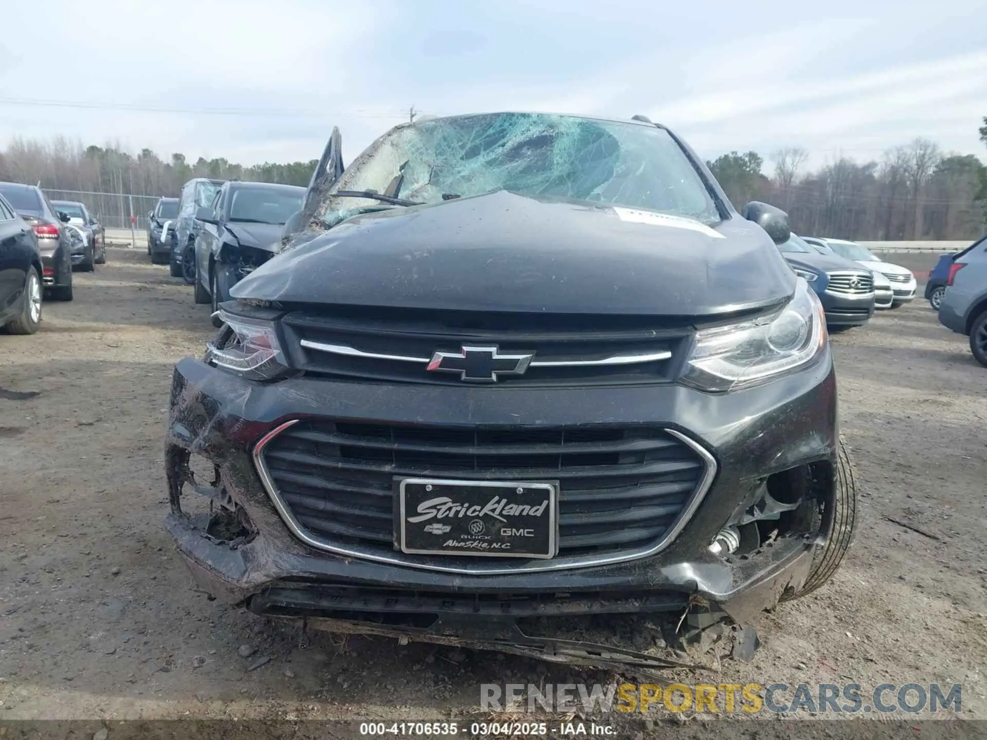 12 Photograph of a damaged car KL7CJPSM4NB534680 CHEVROLET TRAX 2022