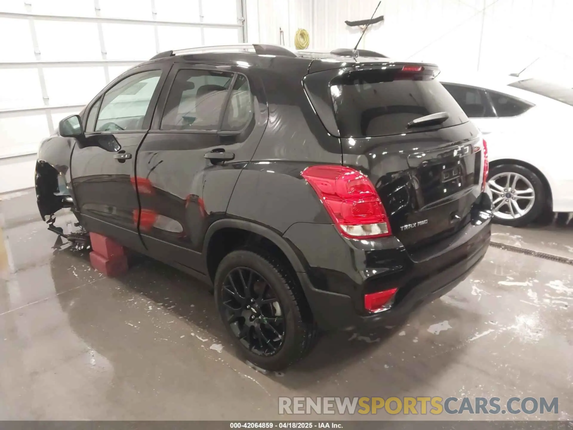 3 Photograph of a damaged car KL7CJPSM5NB540262 CHEVROLET TRAX 2022