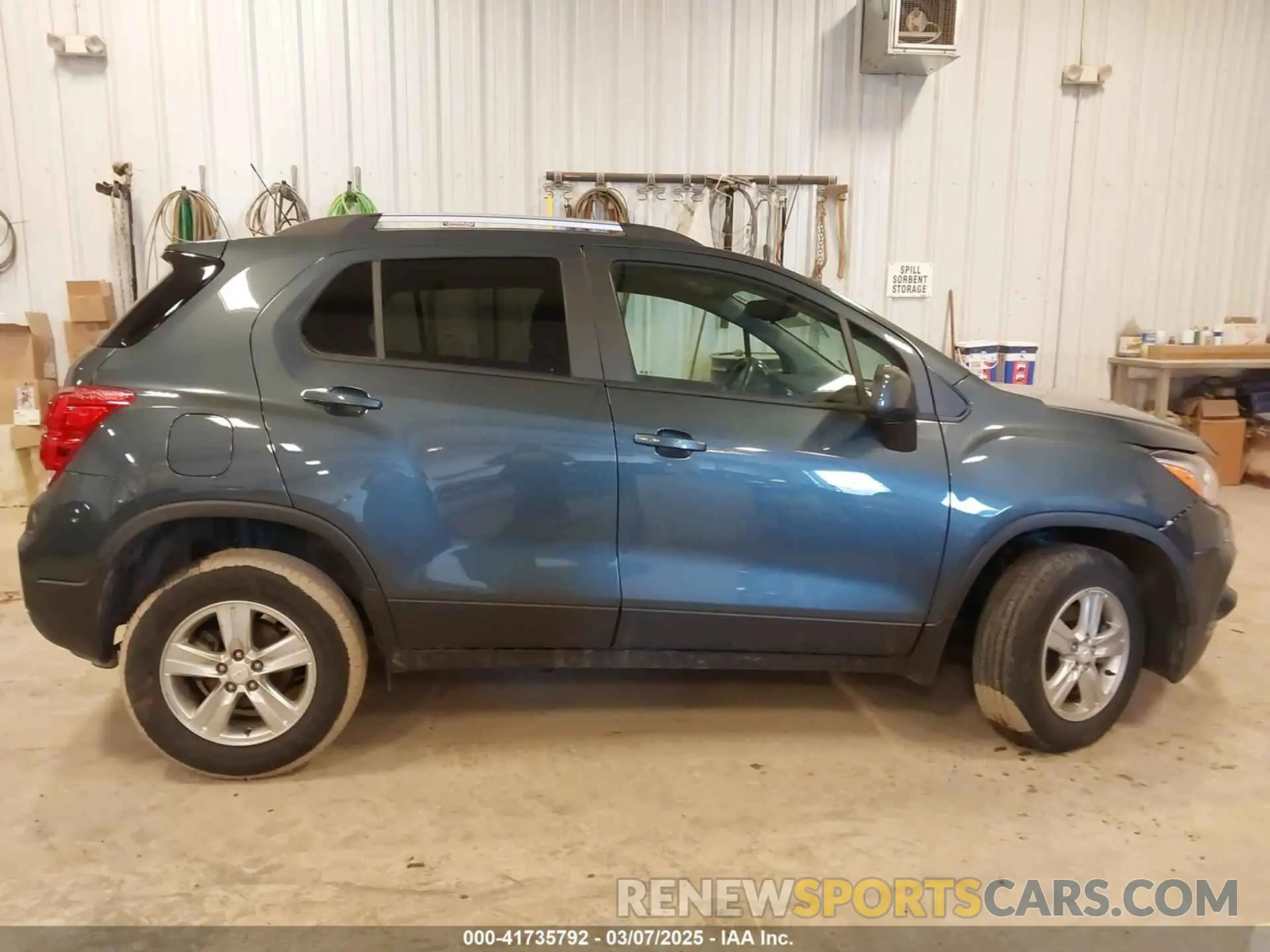 13 Photograph of a damaged car KL7CJPSM5NB561161 CHEVROLET TRAX 2022