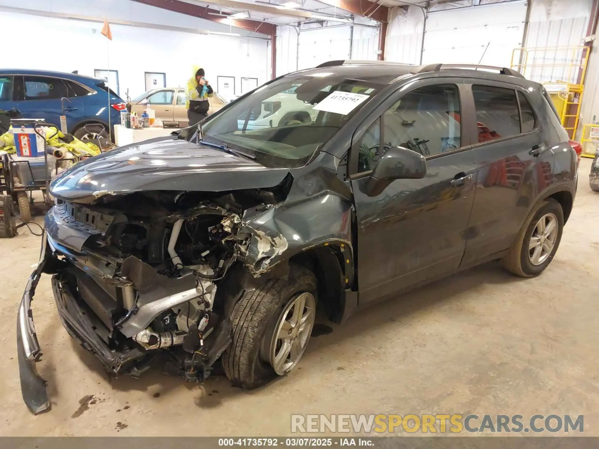 2 Photograph of a damaged car KL7CJPSM5NB561161 CHEVROLET TRAX 2022