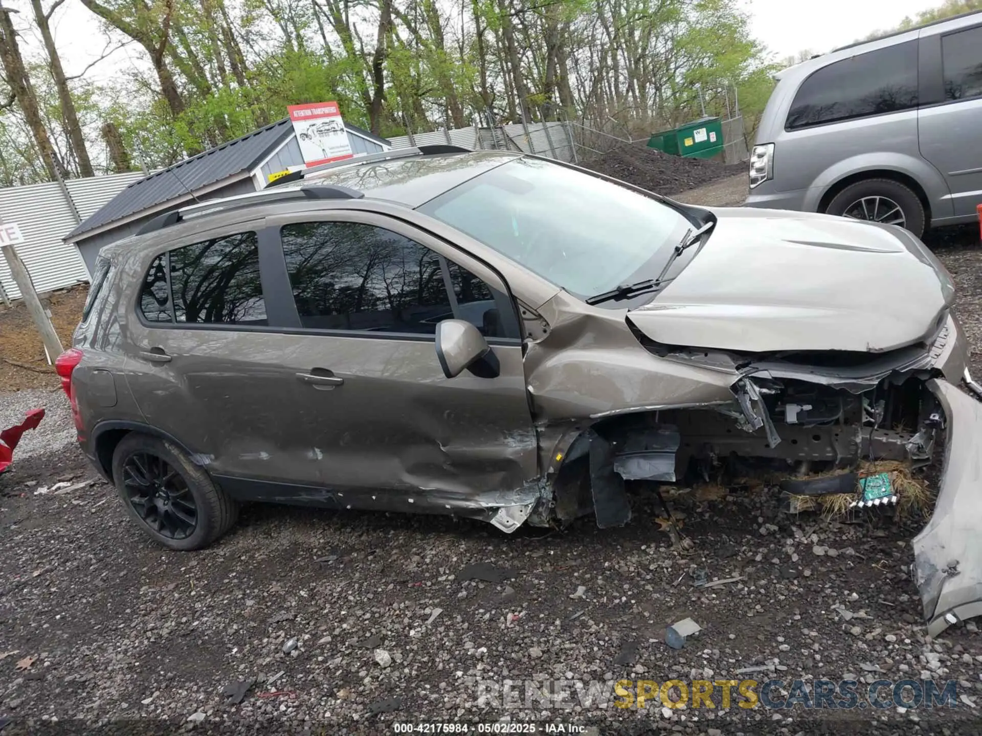 14 Photograph of a damaged car KL7CJPSM7NB541431 CHEVROLET TRAX 2022