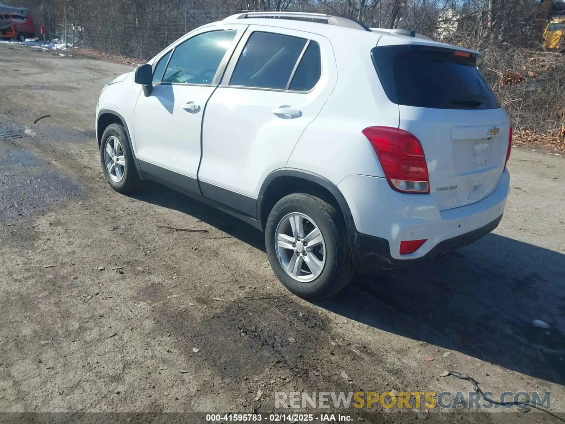 3 Photograph of a damaged car KL7CJPSM8NB517820 CHEVROLET TRAX 2022