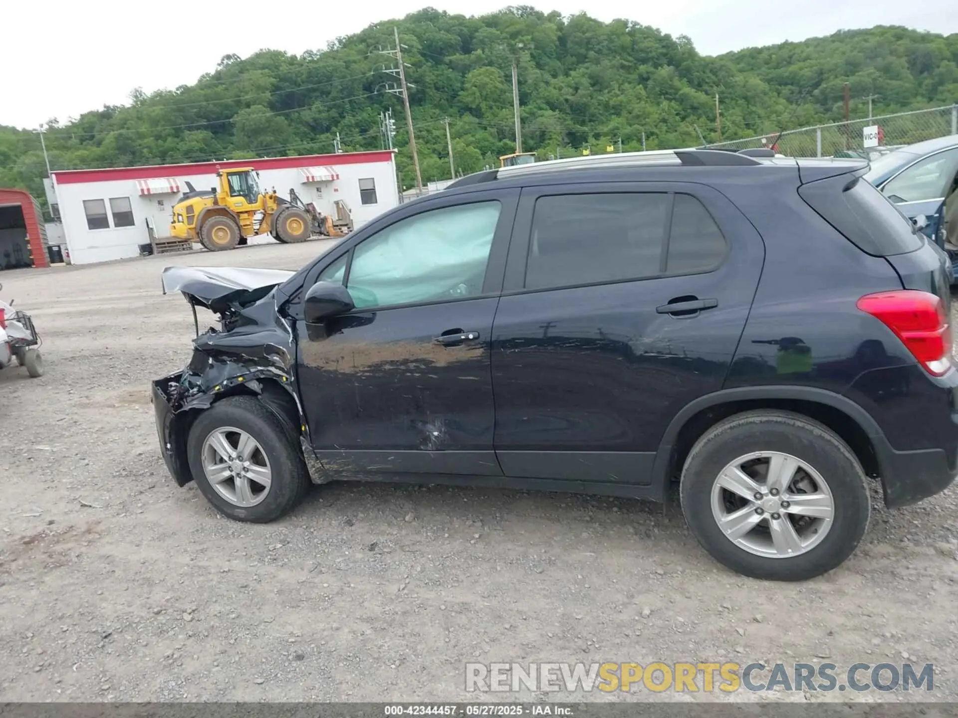 12 Photograph of a damaged car KL7CJPSM9NB516854 CHEVROLET TRAX 2022