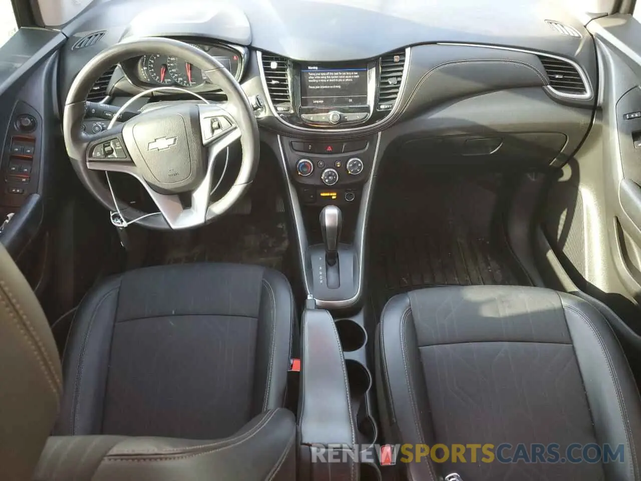 8 Photograph of a damaged car KL7CJPSM9NB516885 CHEVROLET TRAX 2022