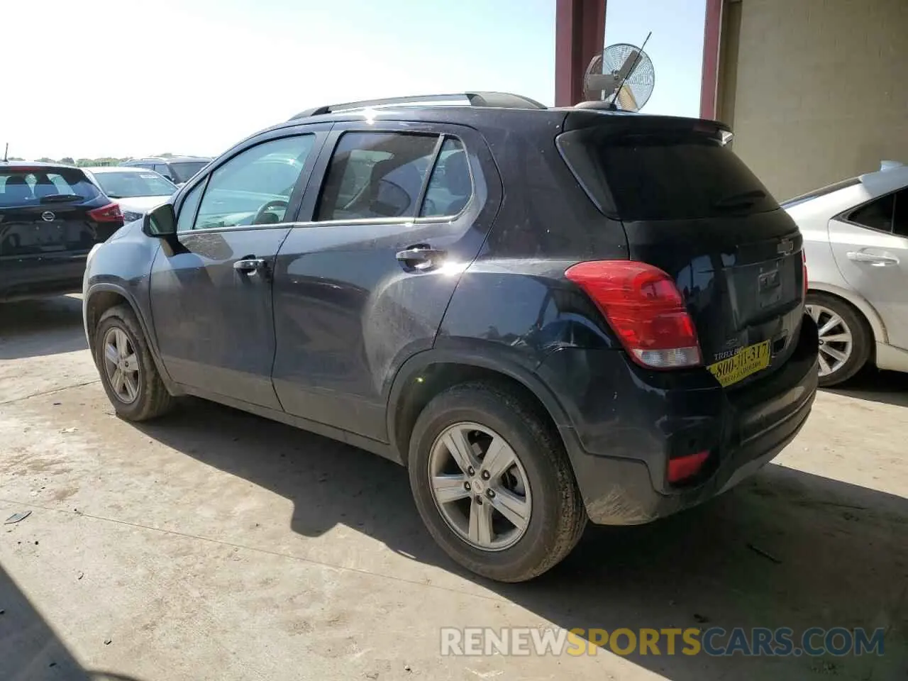 2 Photograph of a damaged car KL7CJPSM9NB534903 CHEVROLET TRAX 2022