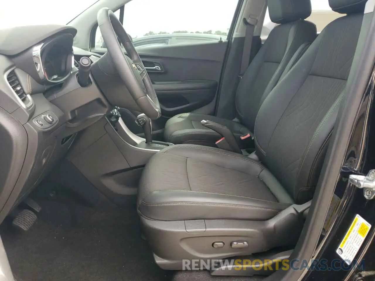 7 Photograph of a damaged car KL7CJPSM9NB558795 CHEVROLET TRAX 2022