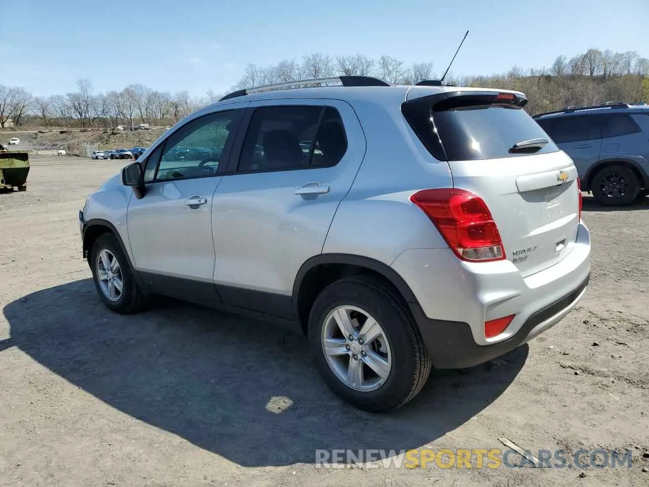 2 Photograph of a damaged car KL7CJPSM9NB558988 CHEVROLET TRAX 2022