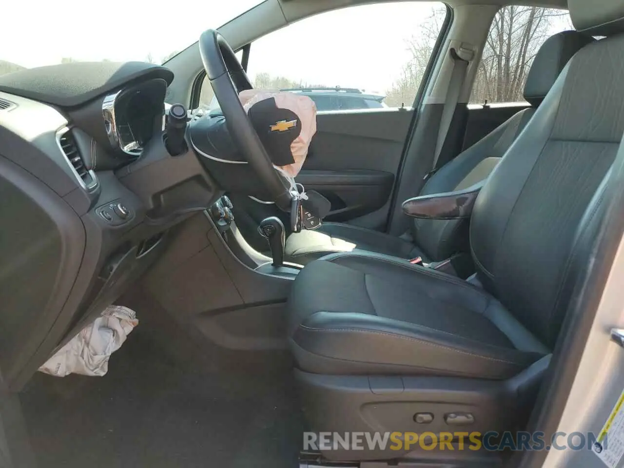 7 Photograph of a damaged car KL7CJPSM9NB558988 CHEVROLET TRAX 2022
